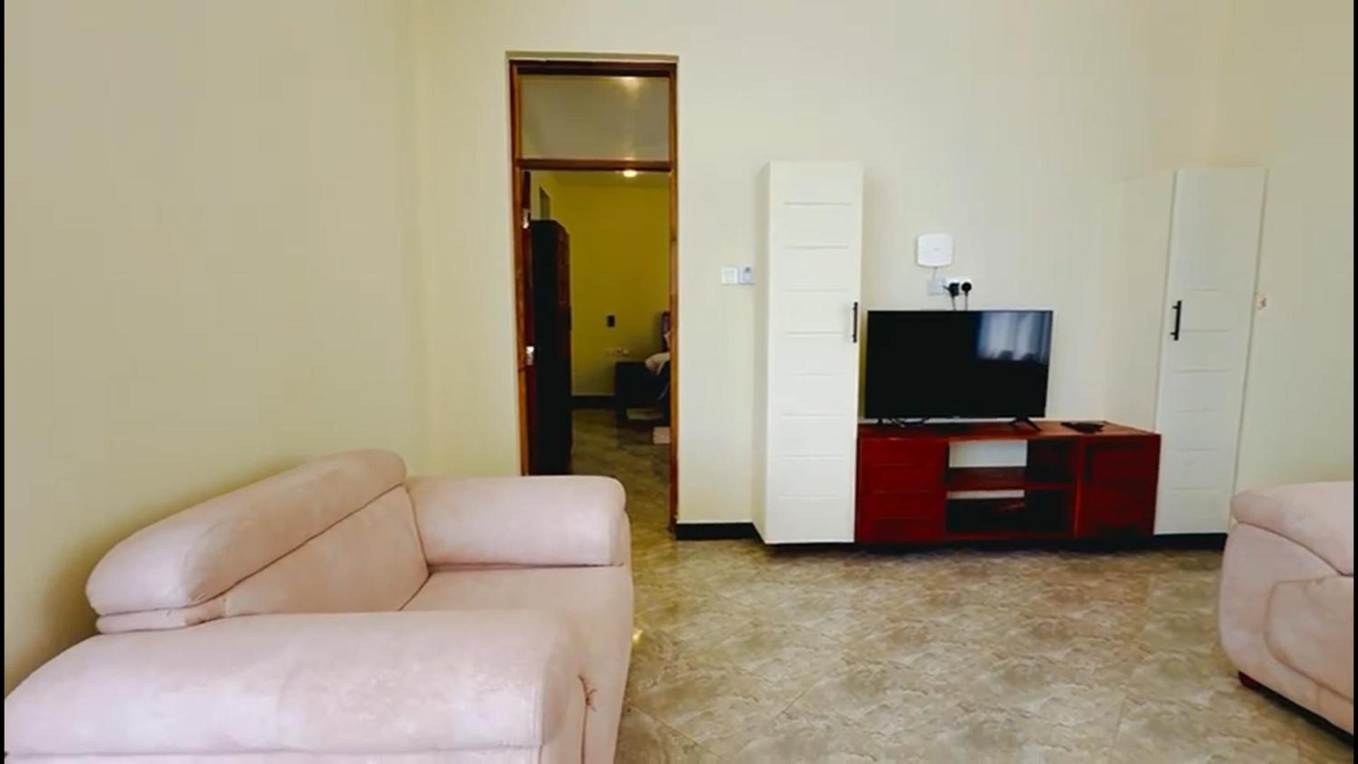 Sea Crest Apartment